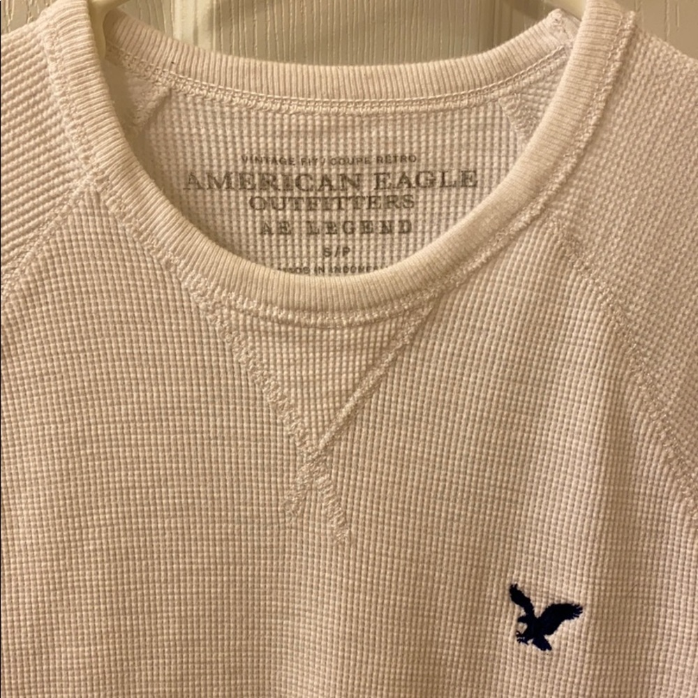 American Eagle, men’s white thermal top size Small - Picture 2 of 4